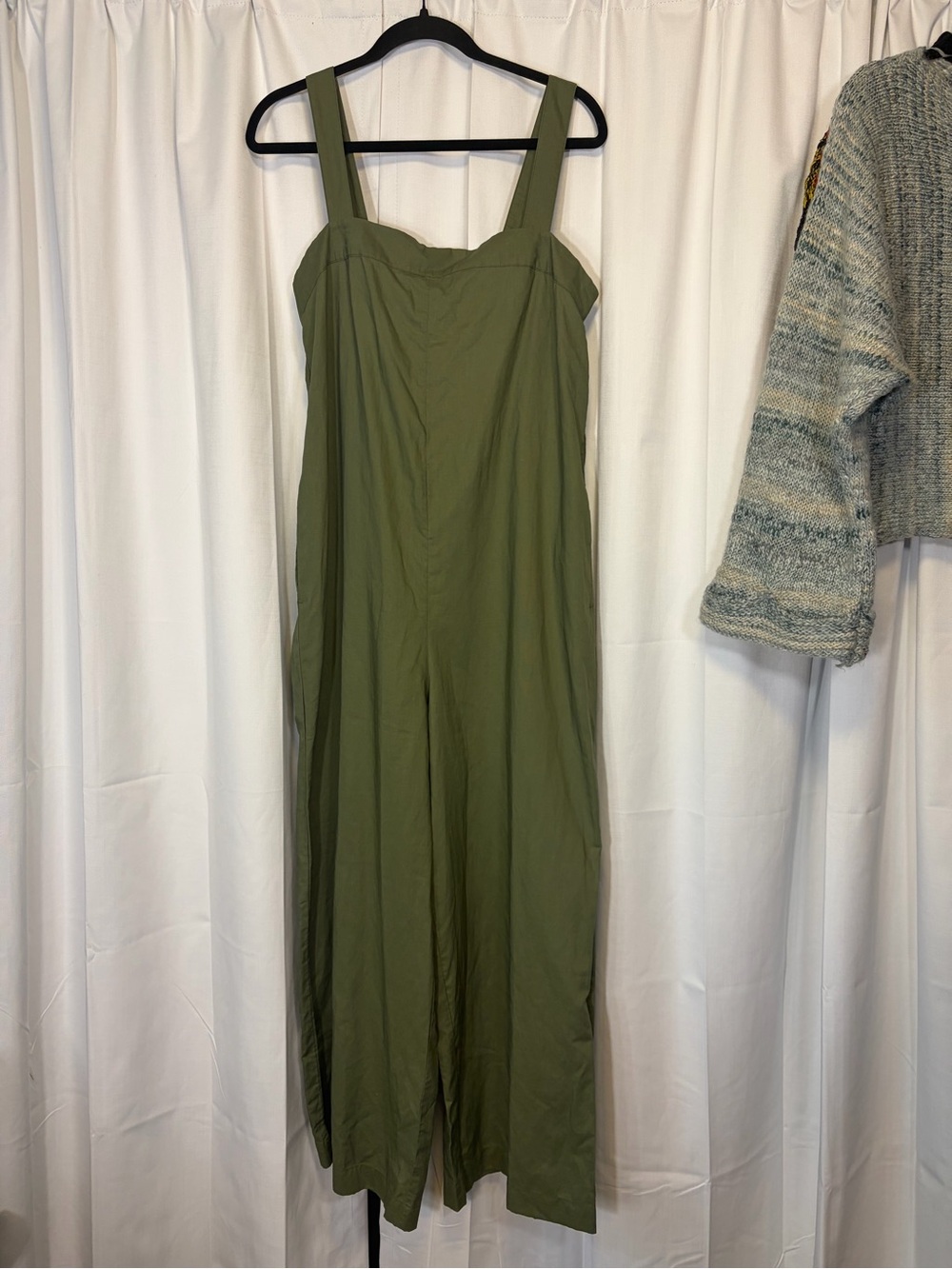 NWT Uniqulo U Linen Blend Jumpsuit in Olive Green. Size Large. Retail $60 - Picture 7 of 13